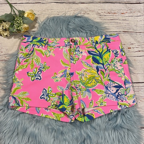 Lilly Pulitzer pink Squeeze the Day knit stretch Callahan shorts in size 10 - Picture 2 of 10